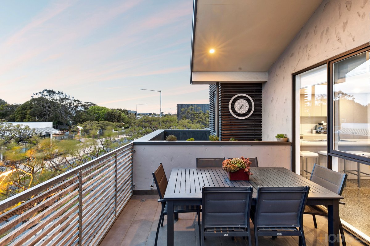 Level 1, 1 / 53 Hitchcock Avenue Barwon Heads - Residential for sale