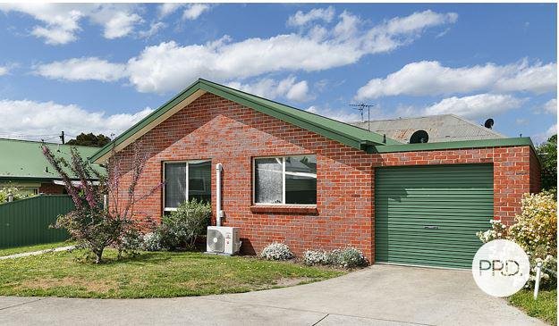 Unit 2/232 Humffray Street North, BROWN HILL VIC 3350