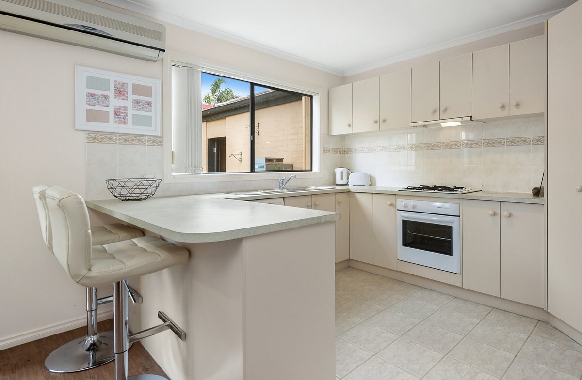 Unit 2 / 33-35 Fortescue Avenue SEAFORD - Residential for sale
