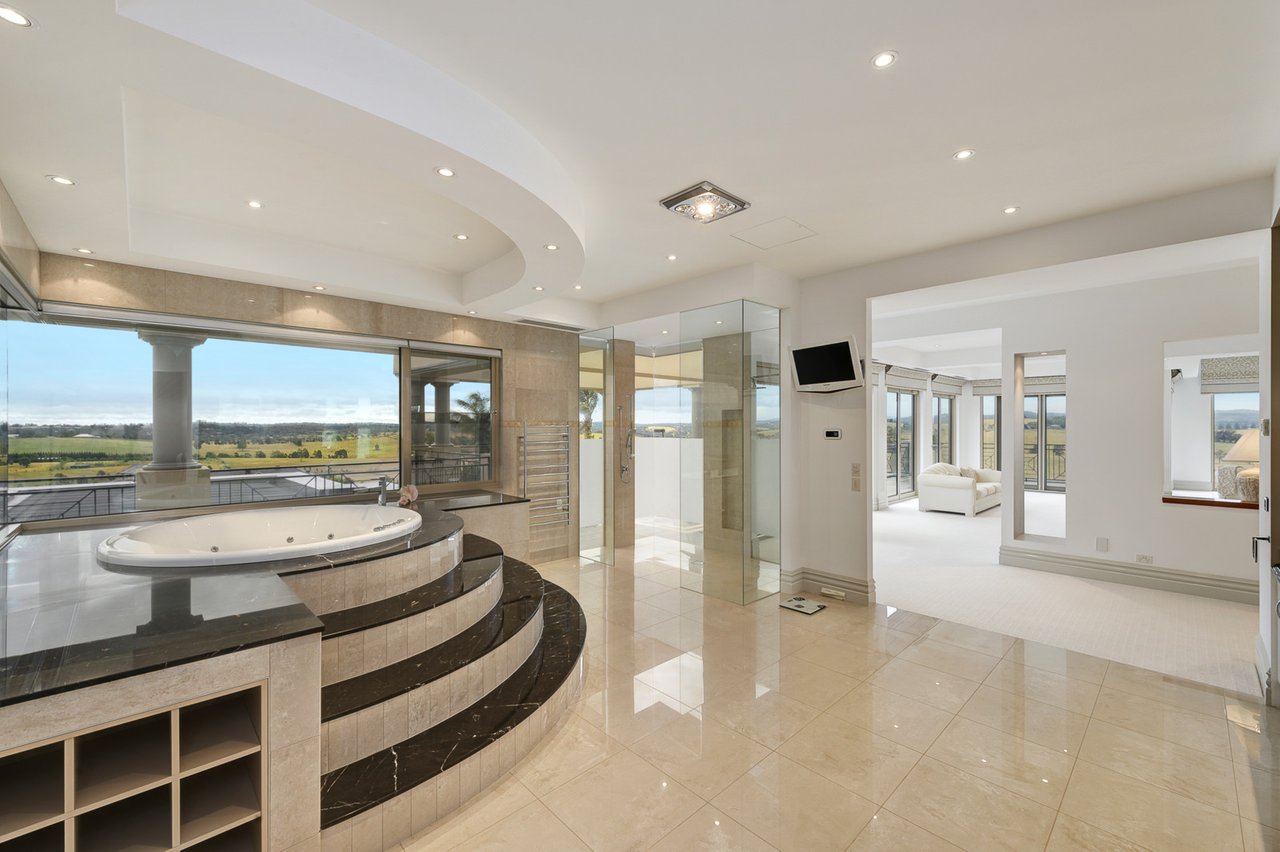 145 Edward Road, Chirnside Park, VIC 3116 House for Sale