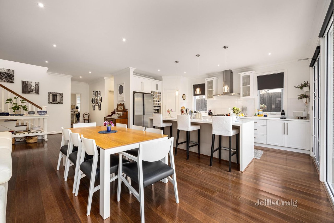 17 Loch Avenue, Ballarat Central, VIC 3350 House for Sale