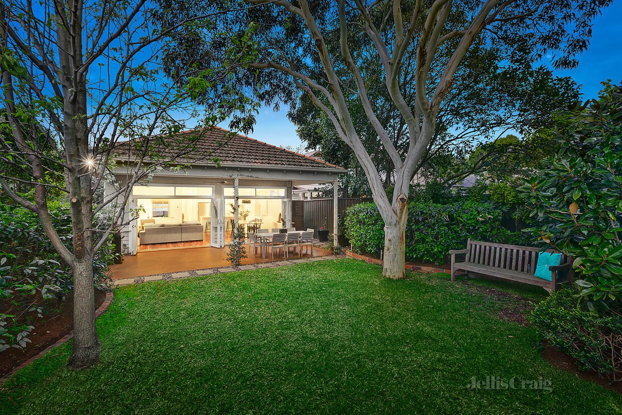 17 Warley Road, Malvern East, VIC 3145 House for Sale