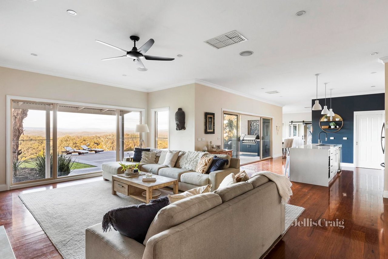 175 Haleys Gully Road, Hurstbridge, VIC 3099 House for Sale