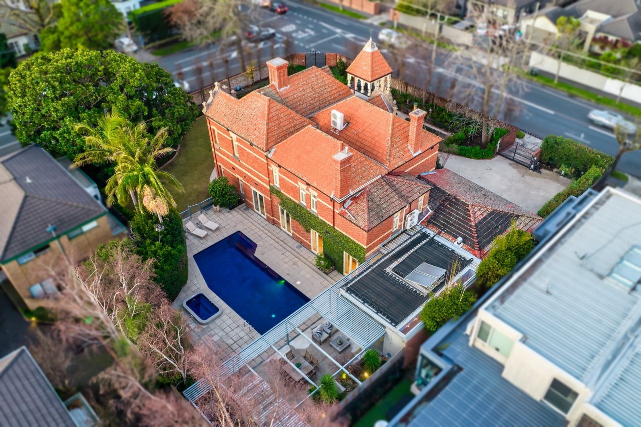 18 Stanley Street, Brighton, VIC, 3186