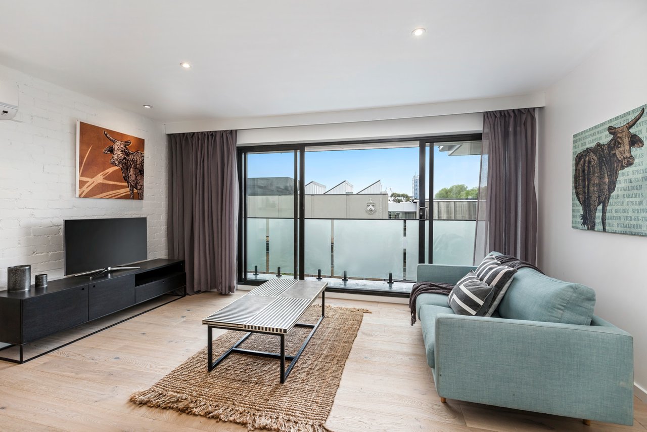 18/85 Caroline Street, South Yarra, VIC 3141 Apartment for Sale