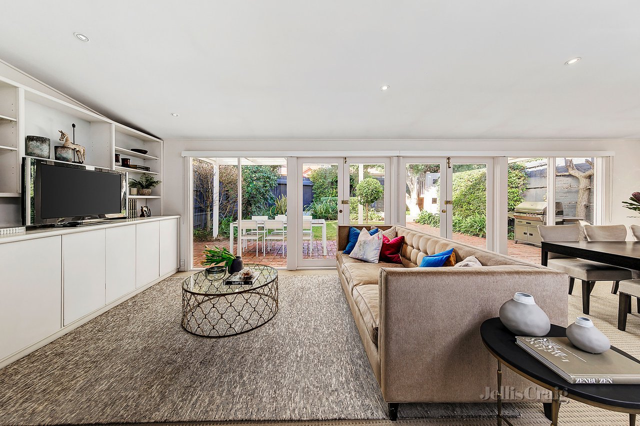 19 Airlie Avenue, Prahran, VIC 3181 House for Sale