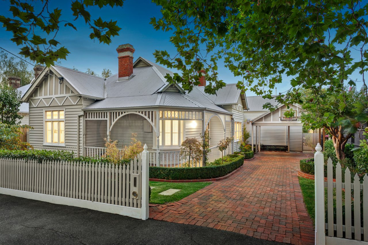 25 Selwyn Street, Canterbury, VIC 3126 House for Sale