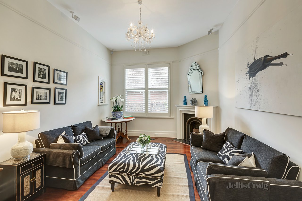 28 Warra Street, Toorak, VIC 3142 House for Sale