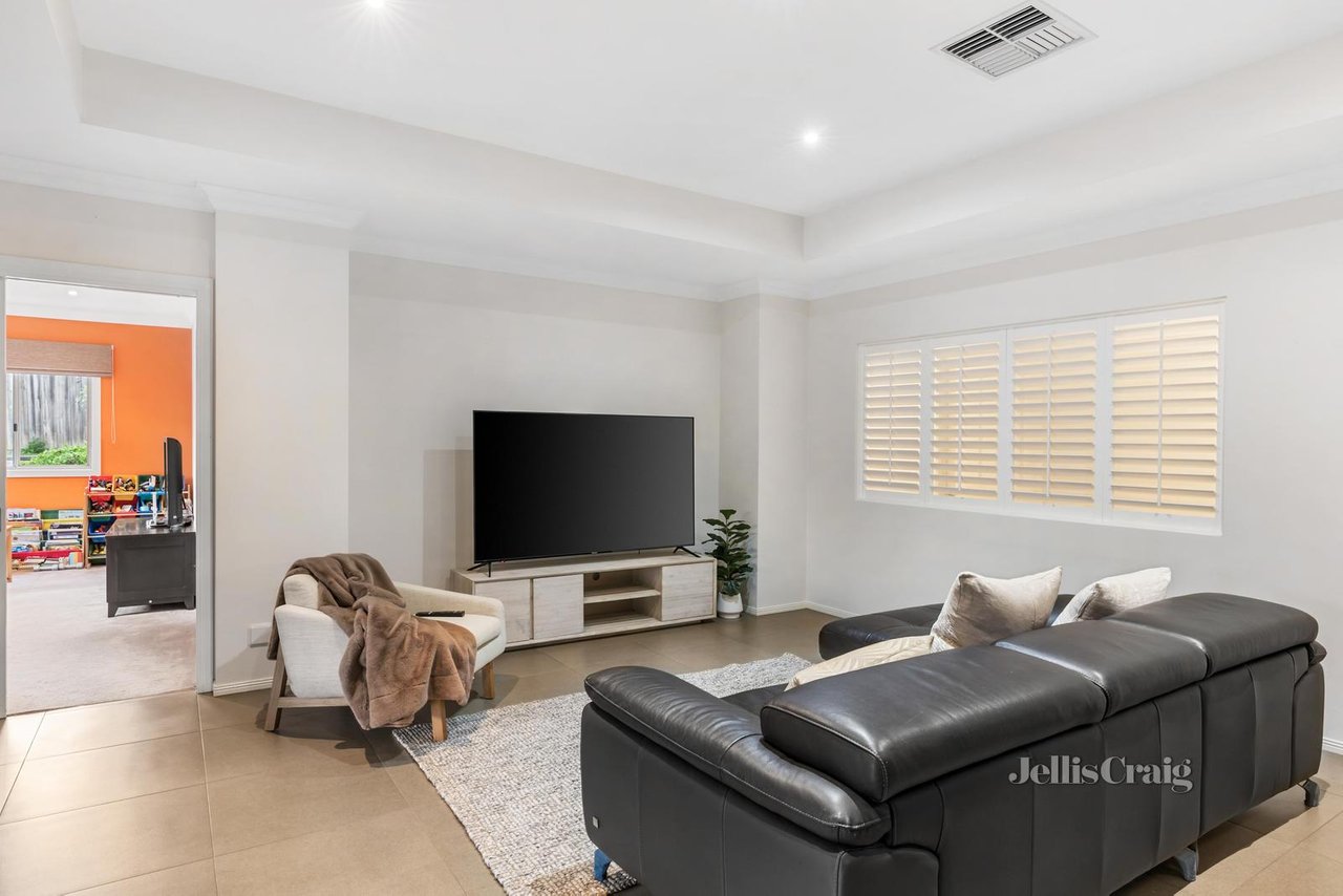 50 Durham Road, Kilsyth, VIC 3137 House for Sale