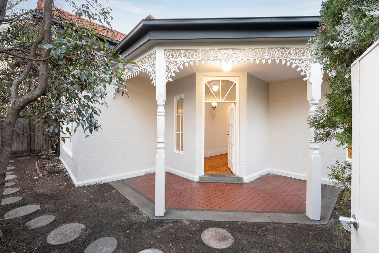 699 Malvern Road, Toorak