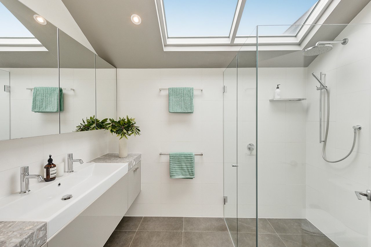 72 Pakington Street, Kew, VIC 3101 House for Sale