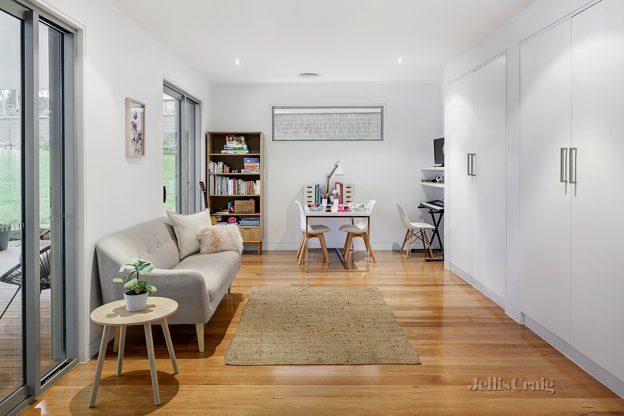 98 Bonds Road, Lower Plenty, VIC 3093 House for Sale