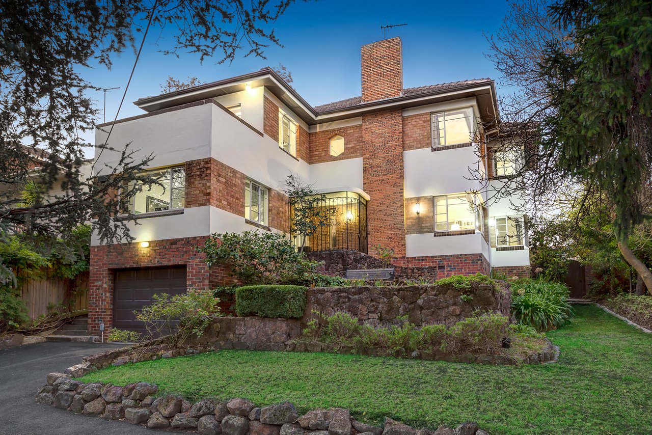 989 Riversdale Road, Surrey Hills, VIC 3127 House for Sale