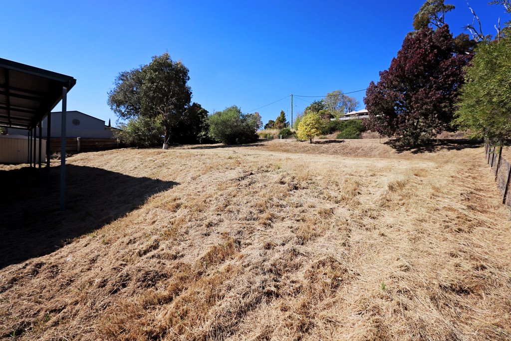 0 Cnr Gilbert & Selwyn Streets (33-35 Selwyn St)  TUMBARUMBA 4