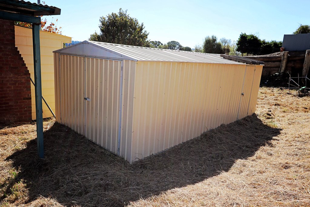 0 Cnr Gilbert & Selwyn Streets (33-35 Selwyn St)  TUMBARUMBA 5