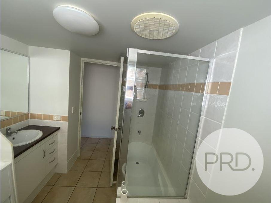 05/1 Short Street CABOOLTURE 4