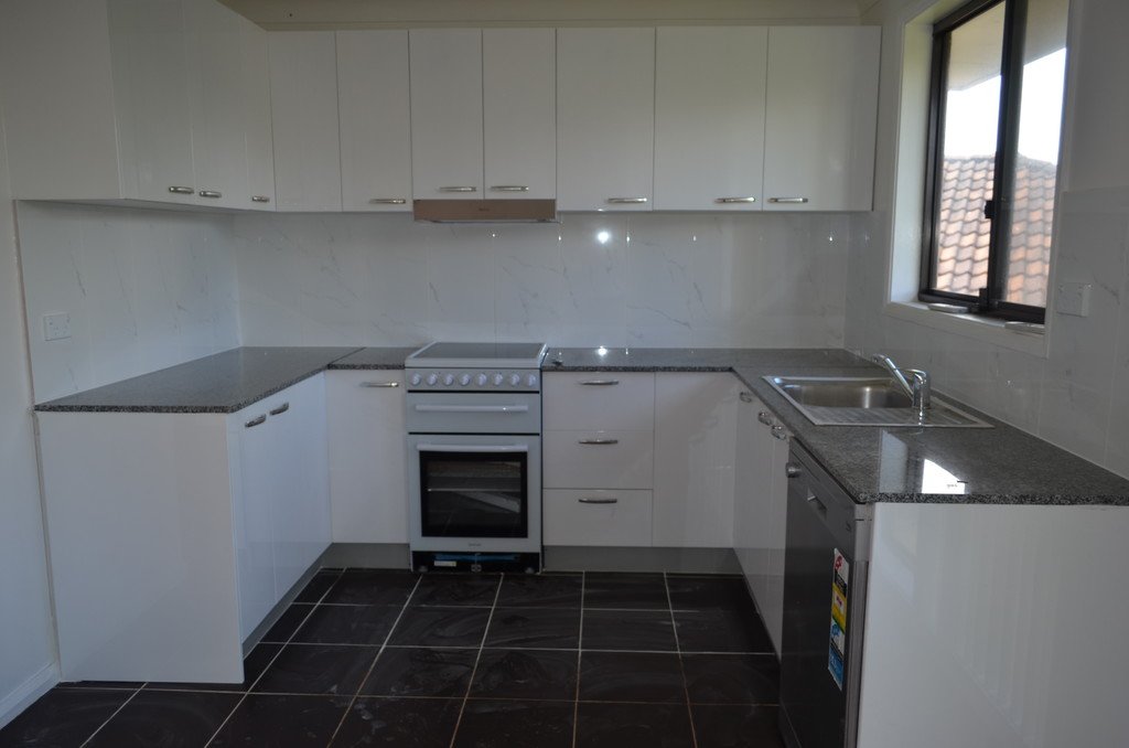 09 Cullen Pl  MINTO 2