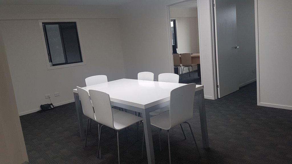 1-14 Kennedy Drive CAMBRIDGE 6