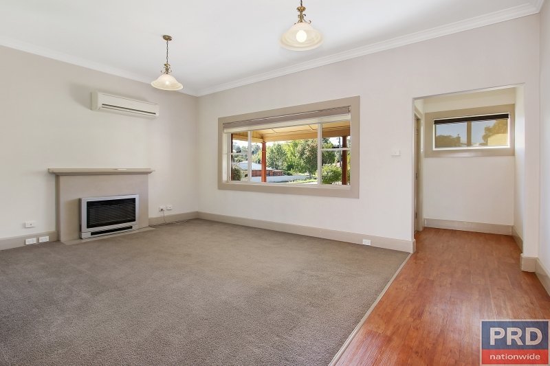 1, 2 & 3/483 Schubach Street EAST ALBURY 4