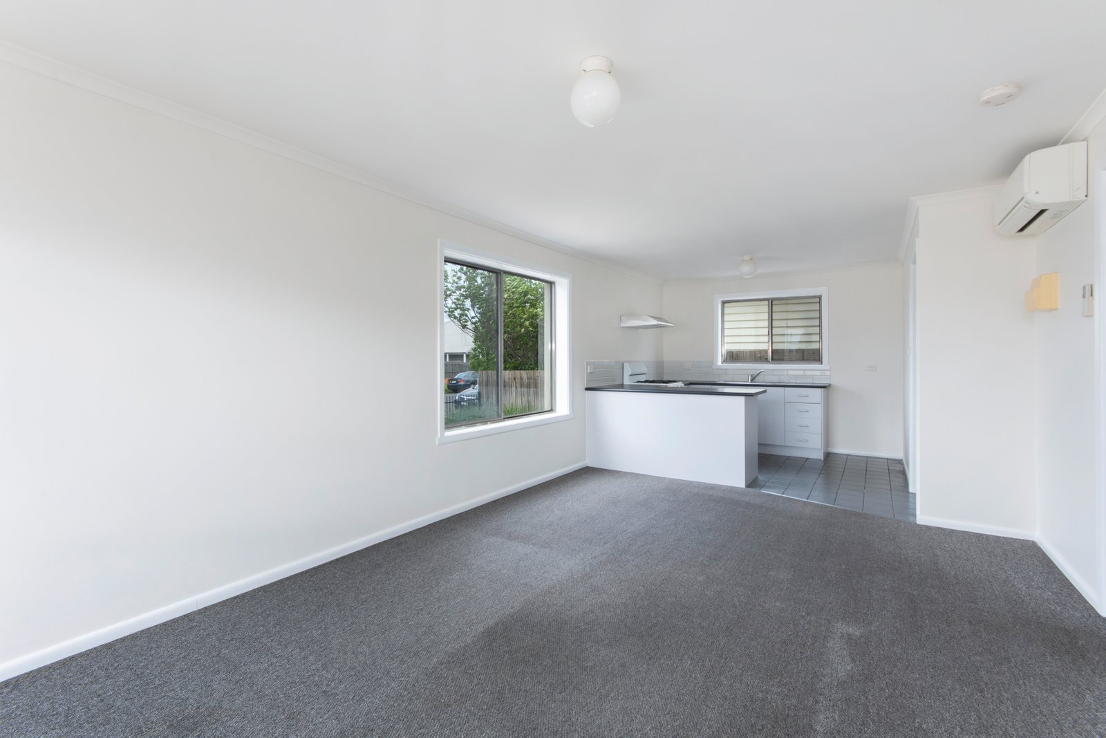Gallery: 1/ 2 Park Street