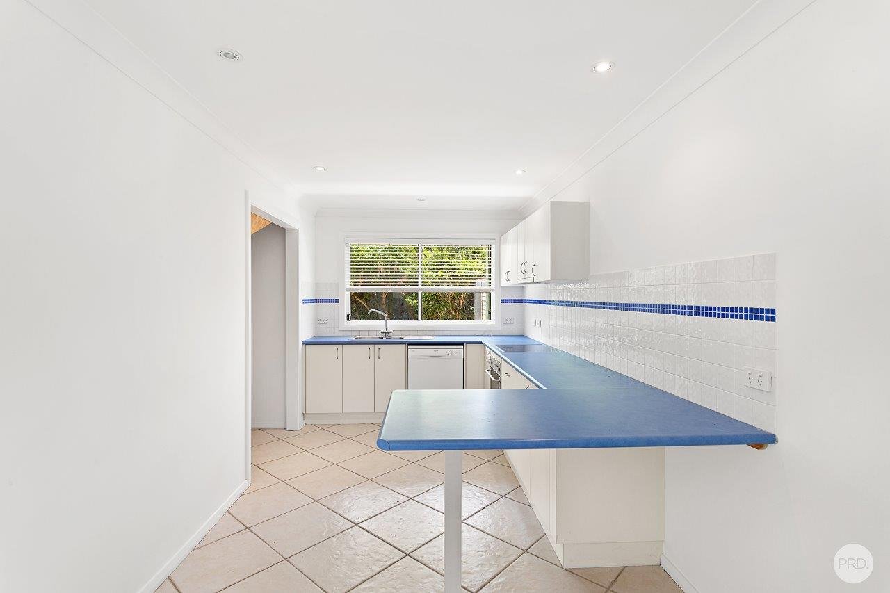 1 & 2/1 Lentara Street FINGAL BAY 6