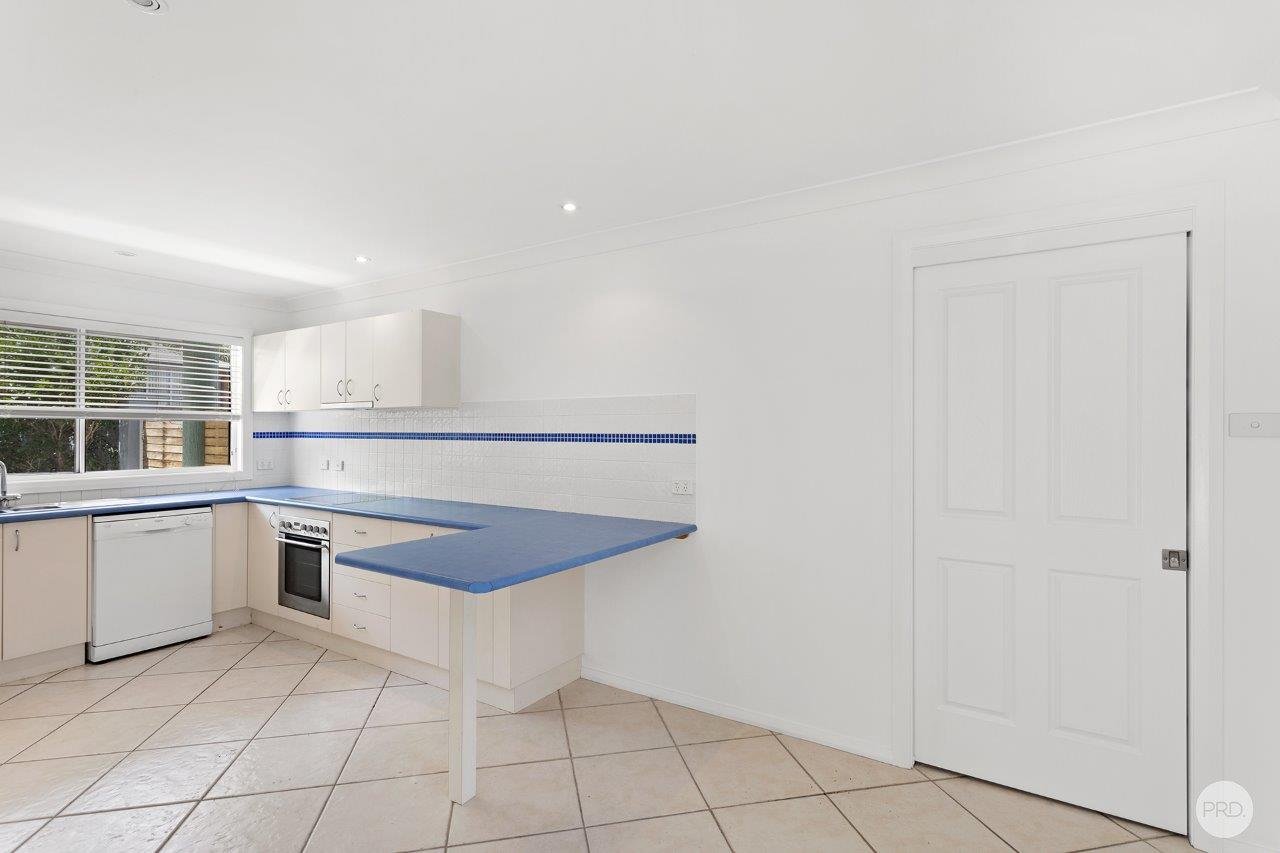 1 & 2/1 Lentara Street FINGAL BAY 7