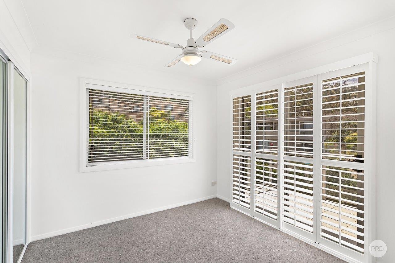 1 & 2/1 Lentara Street FINGAL BAY 17