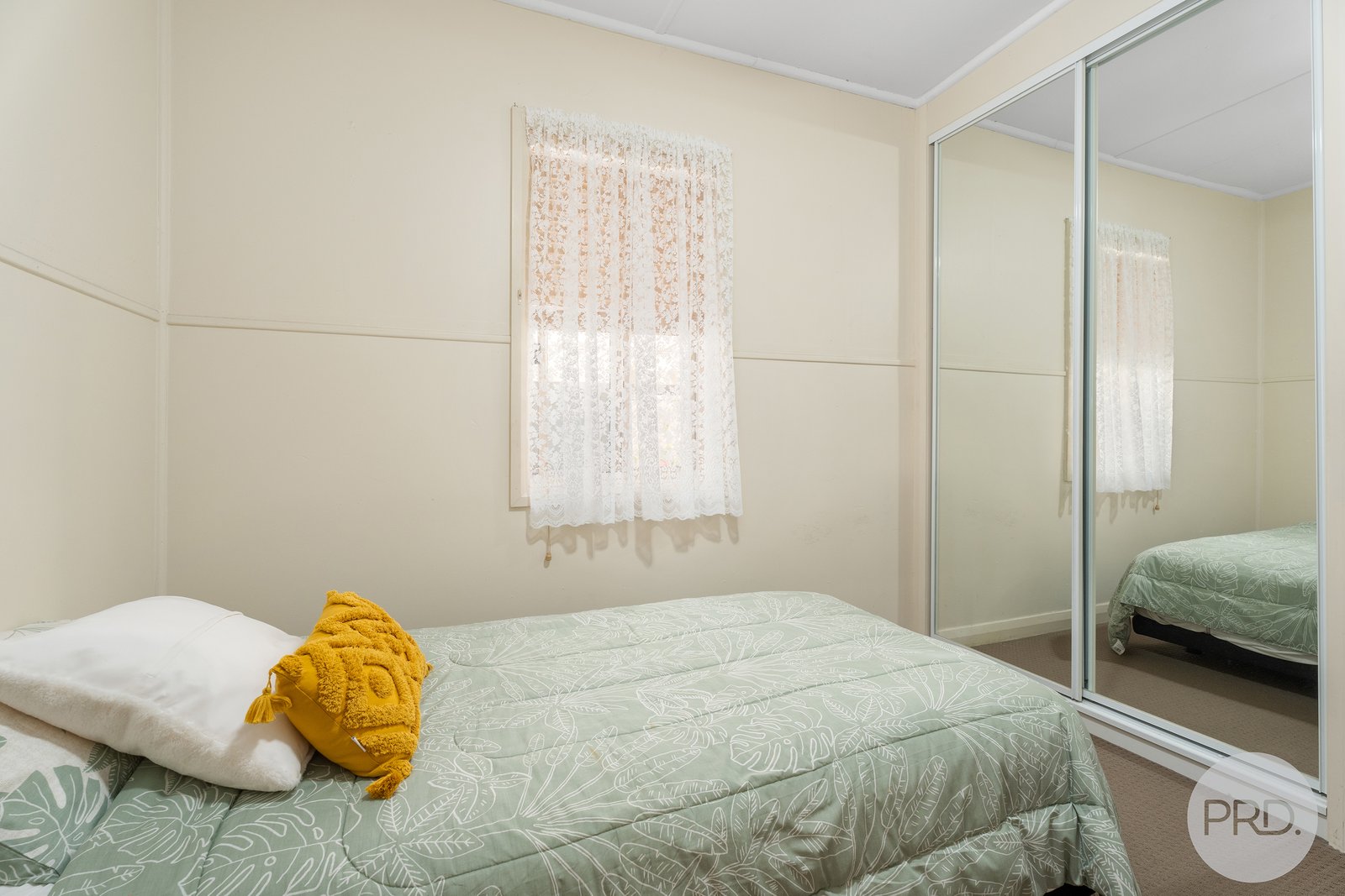 1 & 2/109 Government Road NELSON BAY 11