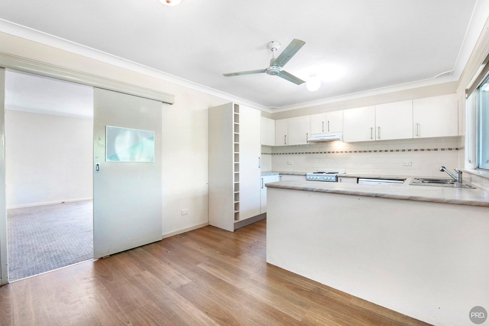 1 & 2/121 Stockton Street NELSON BAY 9