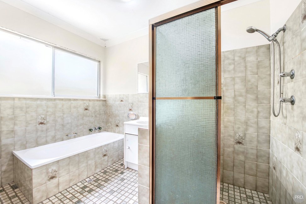 1 & 2/121 Stockton Street NELSON BAY 15