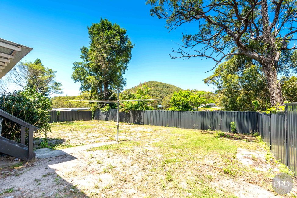 1 & 2/121 Stockton Street NELSON BAY 17