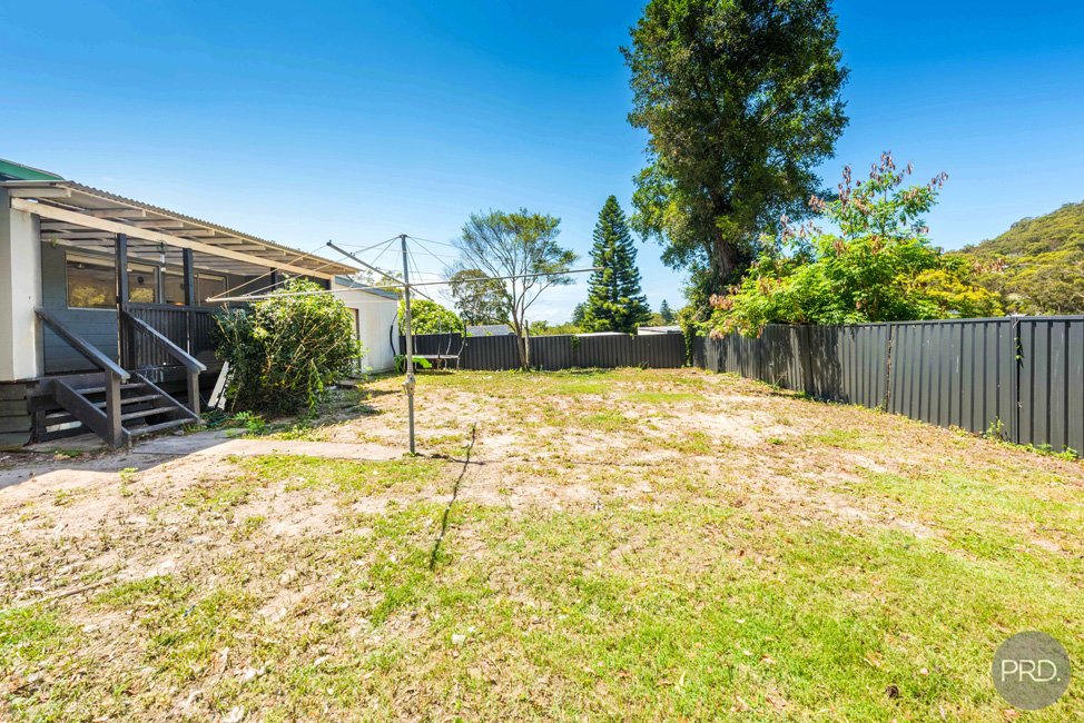 1 & 2/121 Stockton Street NELSON BAY 18