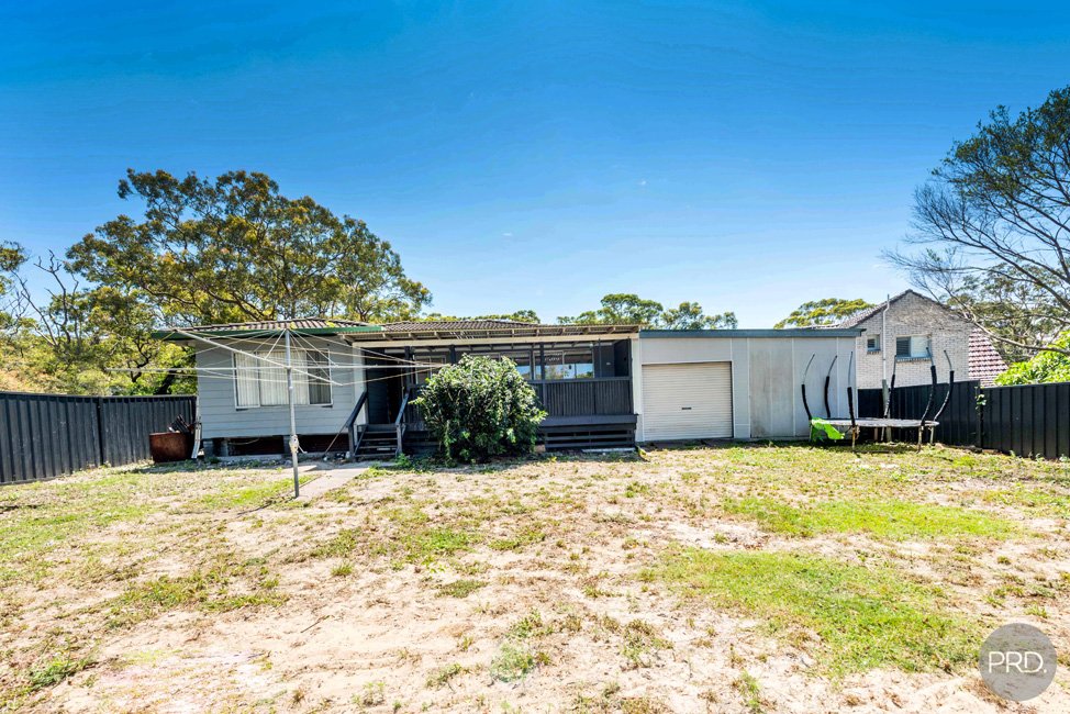 1 & 2/121 Stockton Street NELSON BAY 20