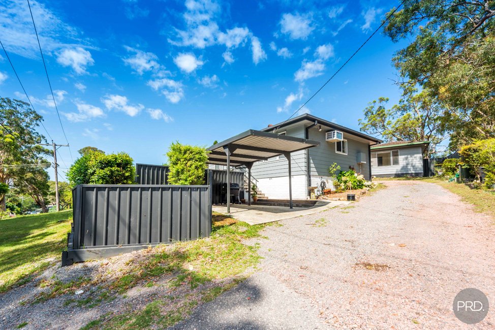 1 & 2/121 Stockton Street NELSON BAY 24