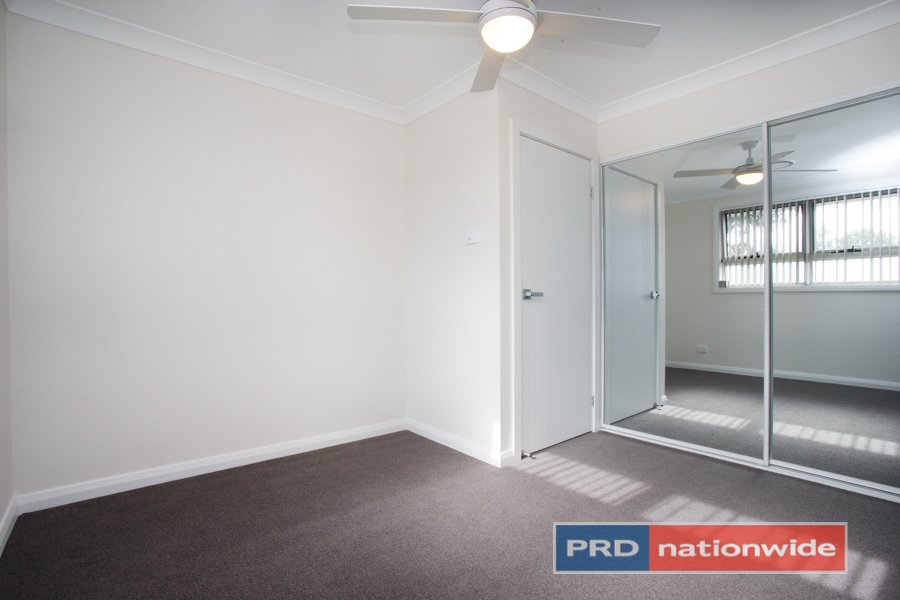 1-2/13 Algie Crescent,  KINGSWOOD 17