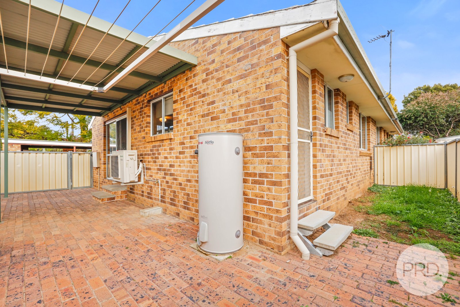 1 & 2/13 Alice Street TAMWORTH 18