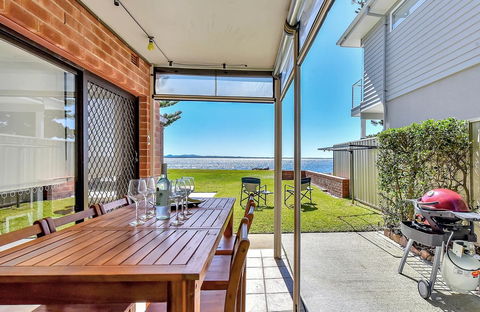1 & 2/16 Sandy Point Road CORLETTE 2