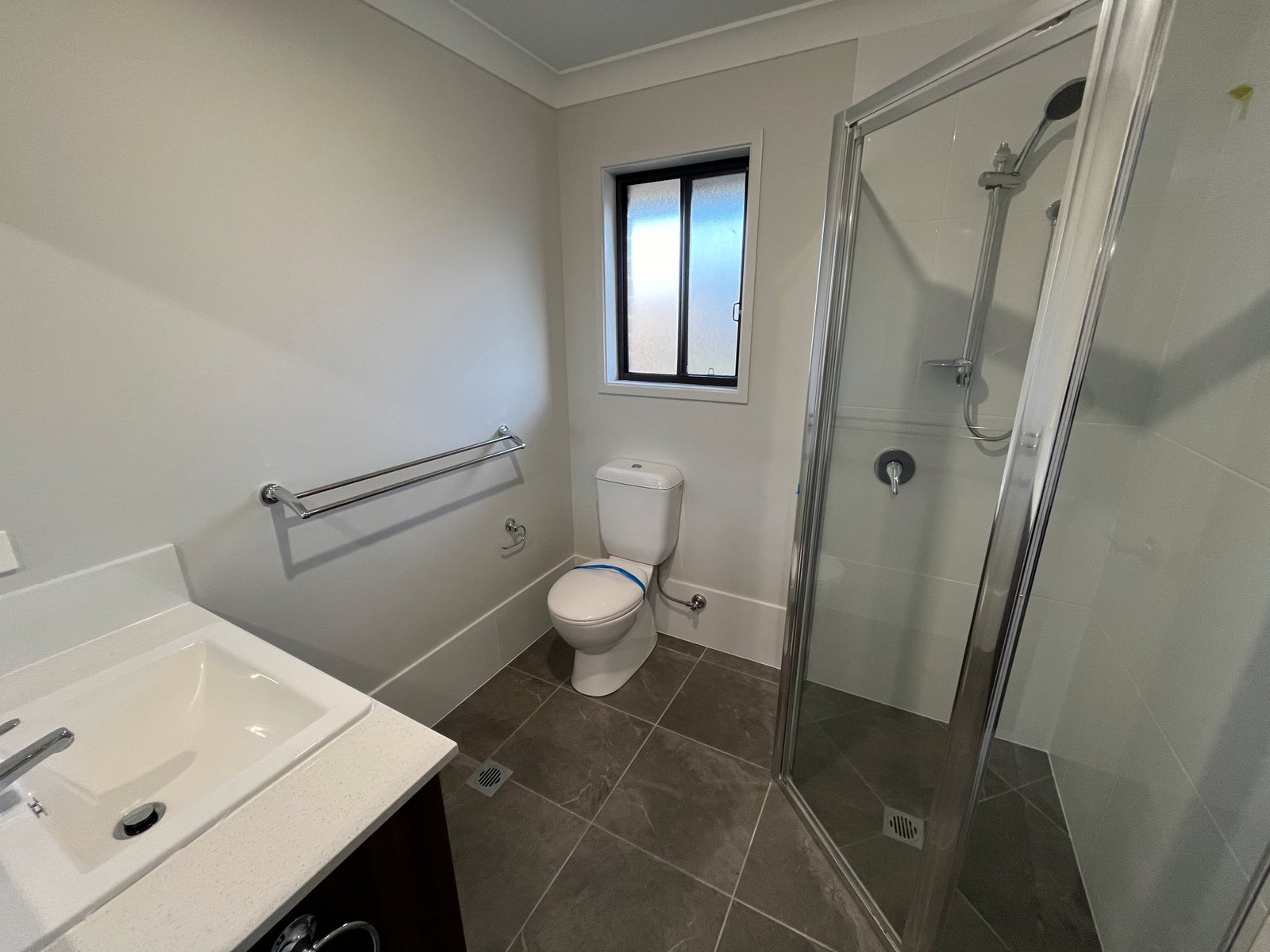 1 & 2/194 Warrah Drive TAMWORTH 7