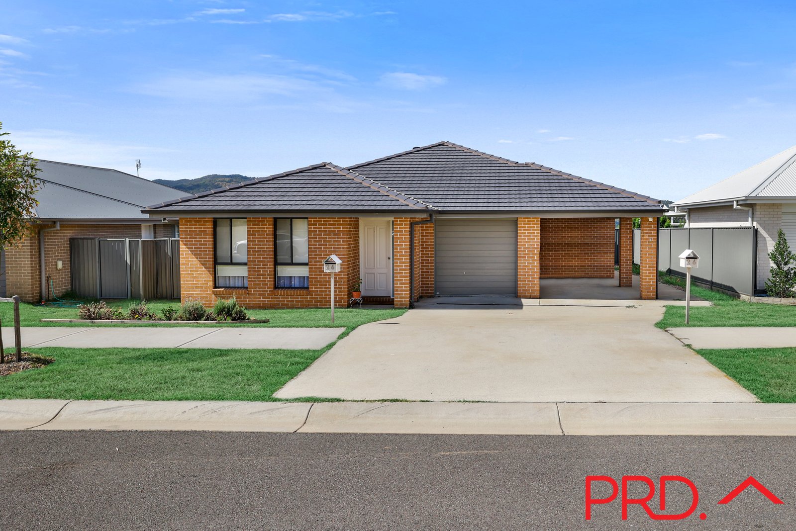 1-2/26 Reginald Drive KOOTINGAL 2