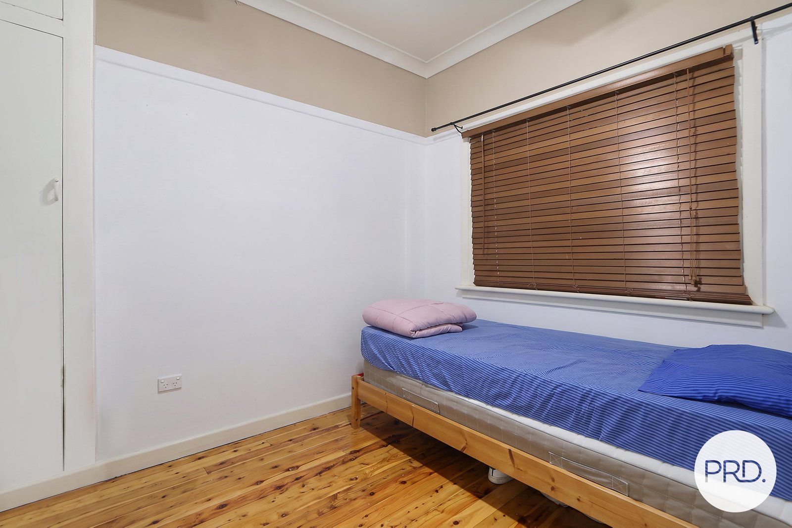 1 & 2/297 Gulpha Street NORTH ALBURY 7