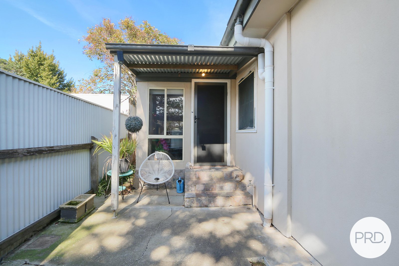 1 & 2/297 Gulpha Street NORTH ALBURY 12