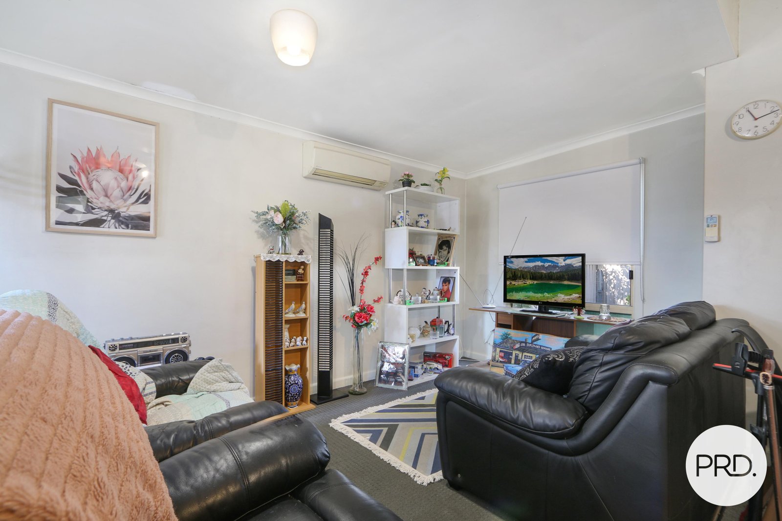 1 & 2/297 Gulpha Street NORTH ALBURY 14