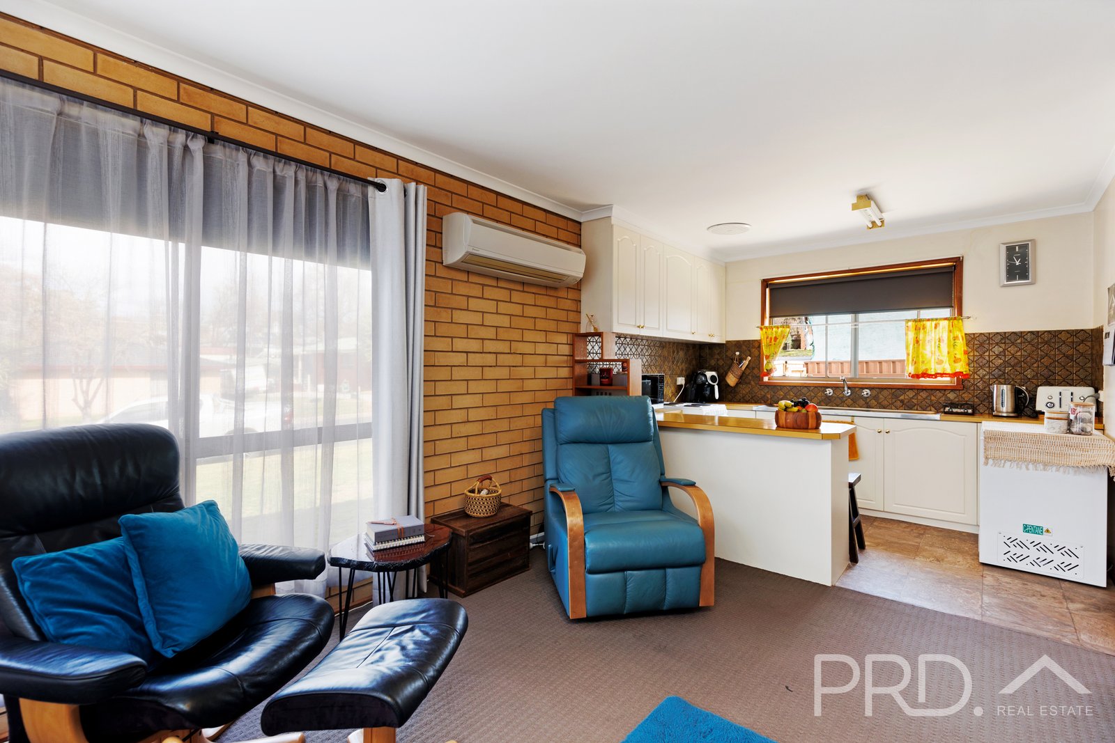 1-2/3 Anderson Place TUMUT 4