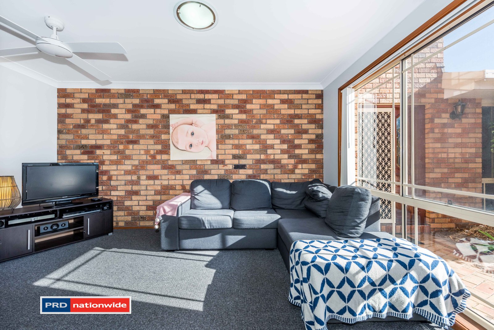 1 & 2/33 Caledonia Close SALAMANDER BAY 2