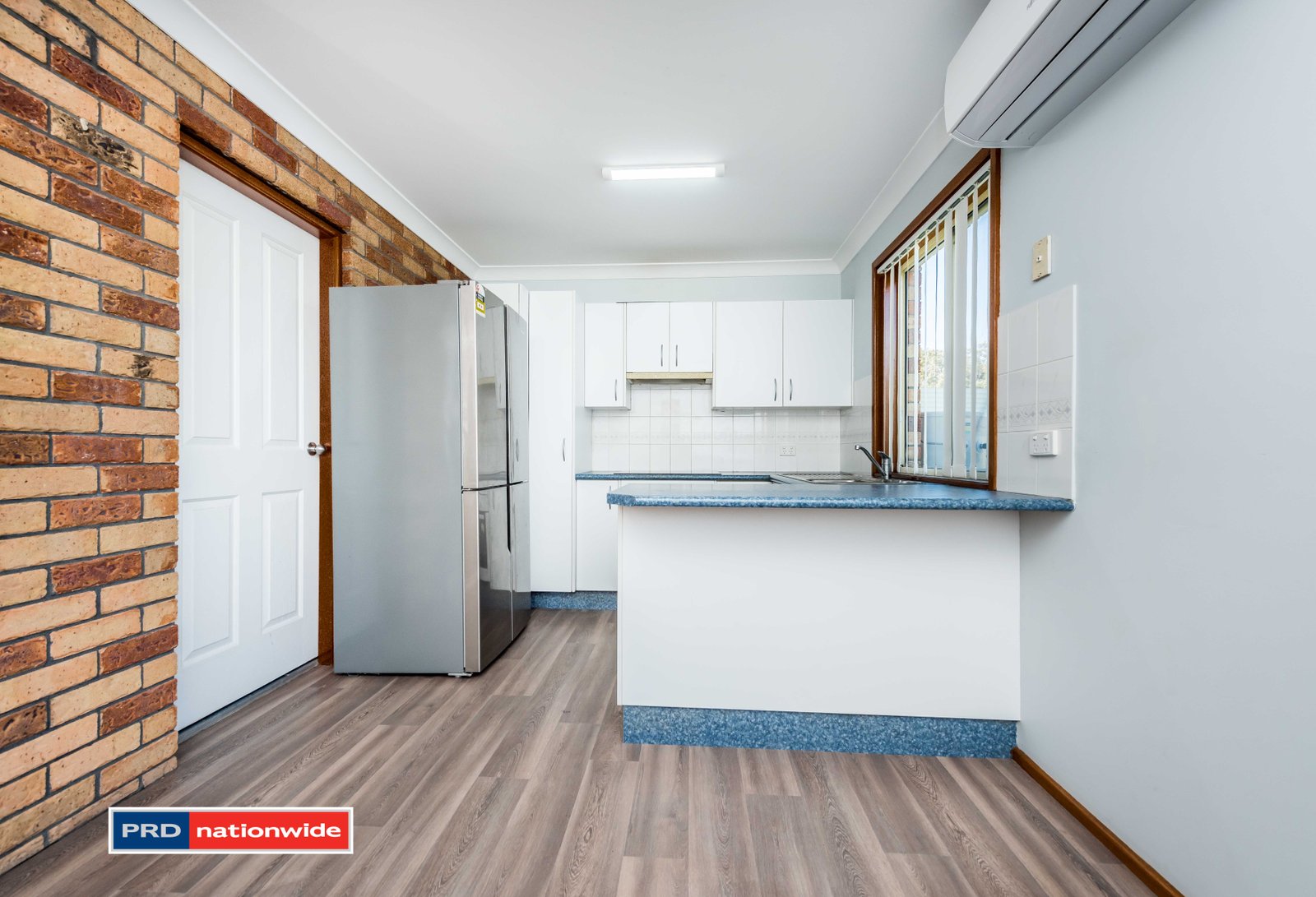 1 & 2/33 Caledonia Close SALAMANDER BAY 5