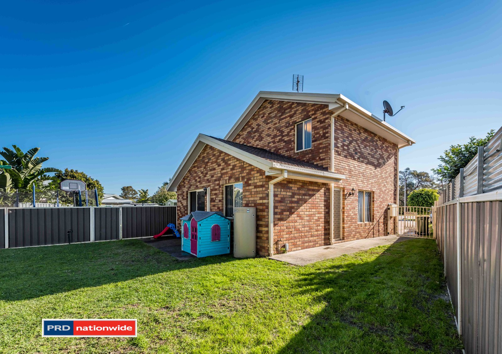 1 & 2/33 Caledonia Close SALAMANDER BAY 7