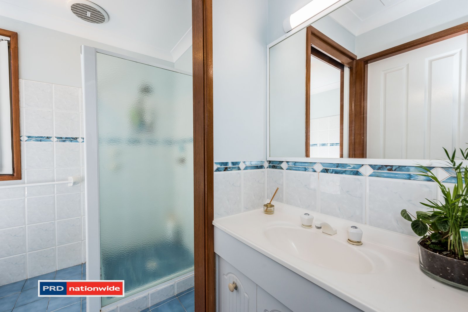 1 & 2/33 Caledonia Close SALAMANDER BAY 10