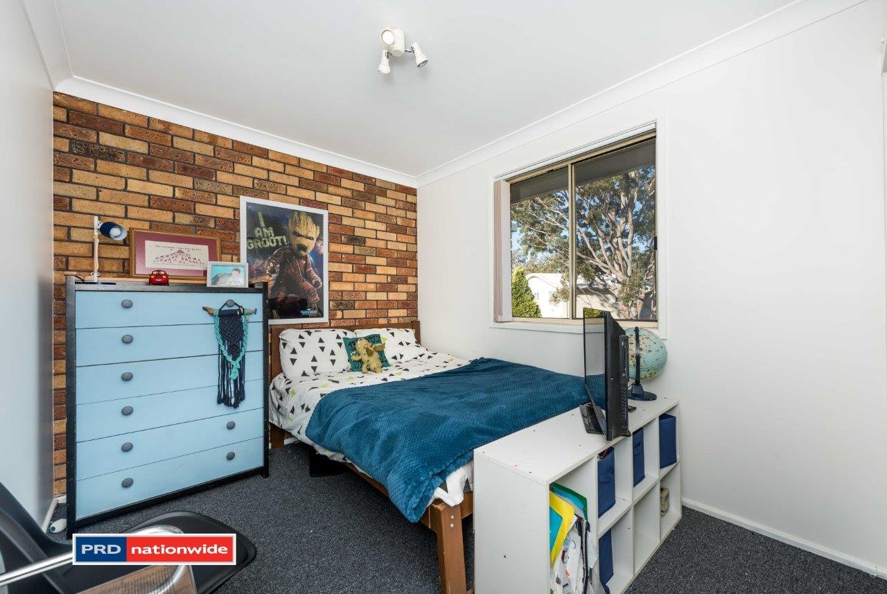 1 & 2/33 Caledonia Close SALAMANDER BAY 21