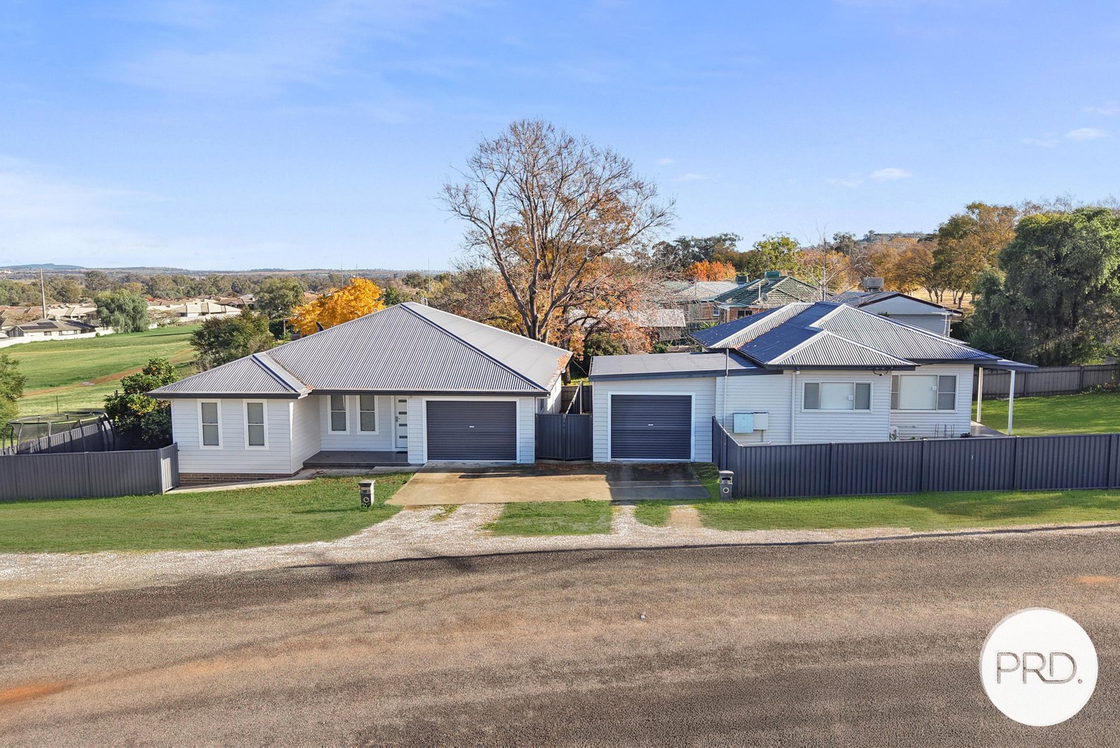 1-2/33 Manilla Road TAMWORTH 1