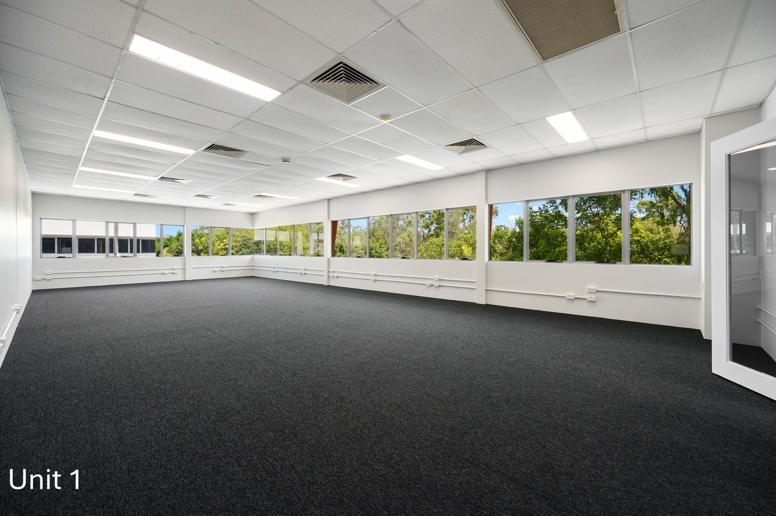 1 & 2/36-38 Newheath Drive ARUNDEL 9